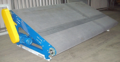 wide belt conveyor